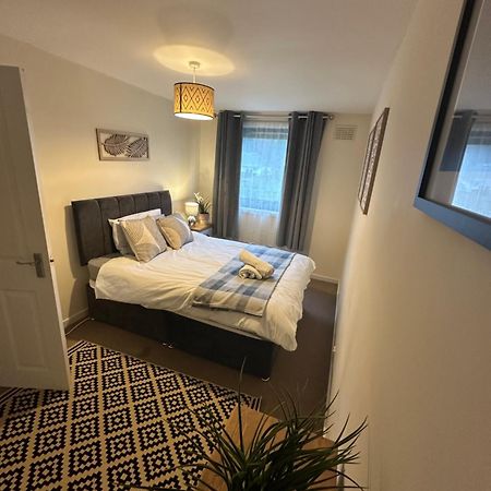Spacious 3 Bedroom Flat Close To City Center Dalneigh Εξωτερικό φωτογραφία