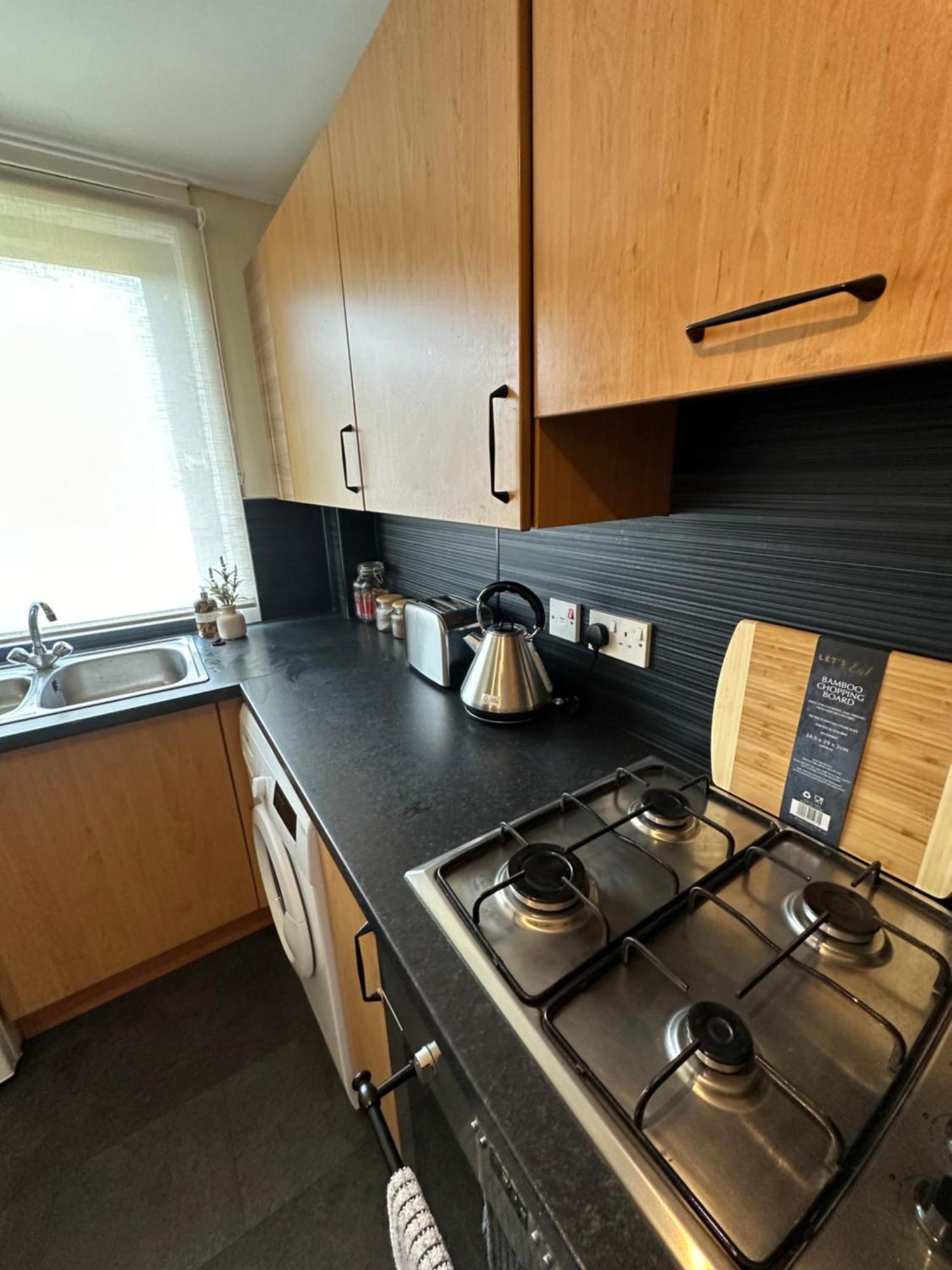 Spacious 3 Bedroom Flat Close To City Center Dalneigh Εξωτερικό φωτογραφία